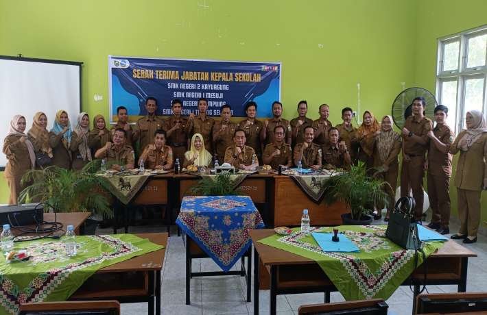Serah Terima jabatan kepala sekolah 